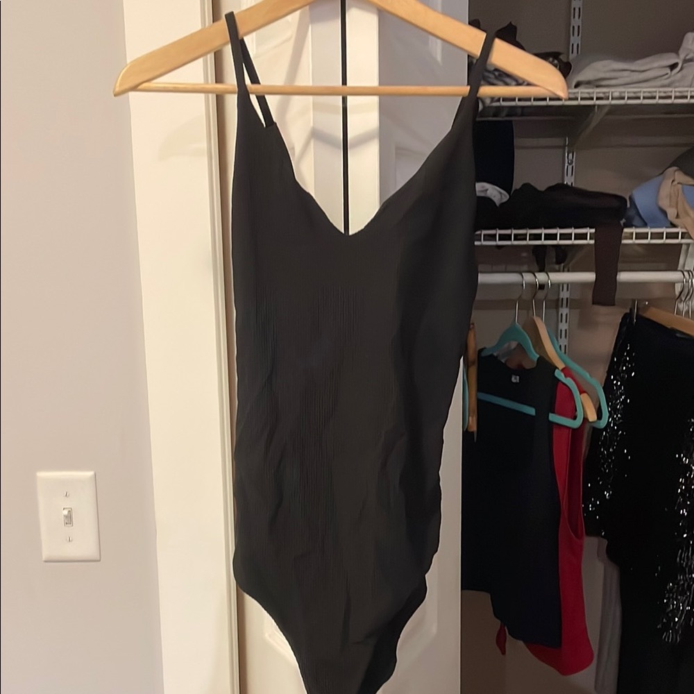 Lululemon | crisscross is bathing suit